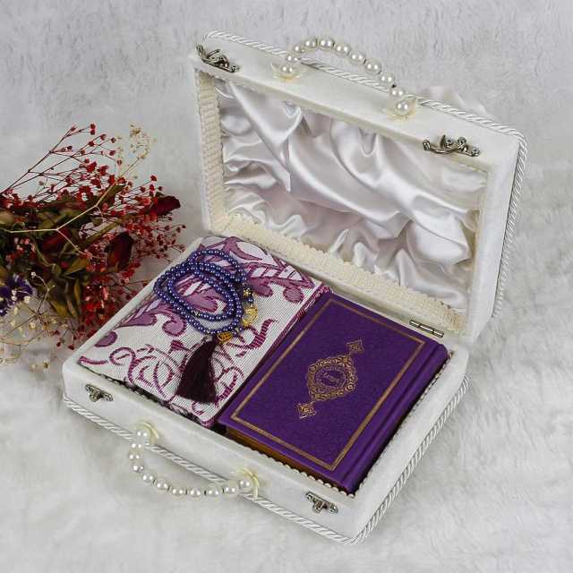 Arabic Quran Islamic Gift English Thermo Leather Umrah Gift Quran Set Prayer Rug Pearl Rosary Prayer Beads Sajjadah Salah Mat